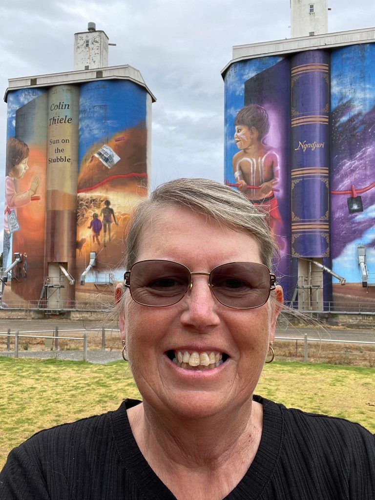 Photograph of and by Annette Green, picturing silo artwork by Sam Brooks (with permission from the artist). 